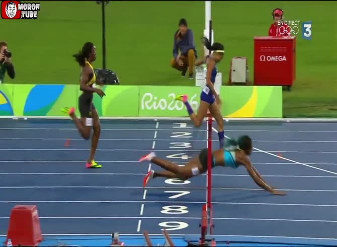 Video :In a stunning way, she took home the gold medal in the 400 meters